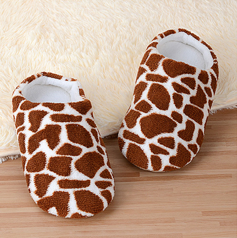 Cow Print; Kisses; Bedroom slippers; soft; fluffy; Suede cotton slippers