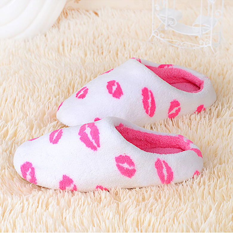 Cow Print; Kisses; Bedroom slippers; soft; fluffy; Suede cotton slippers