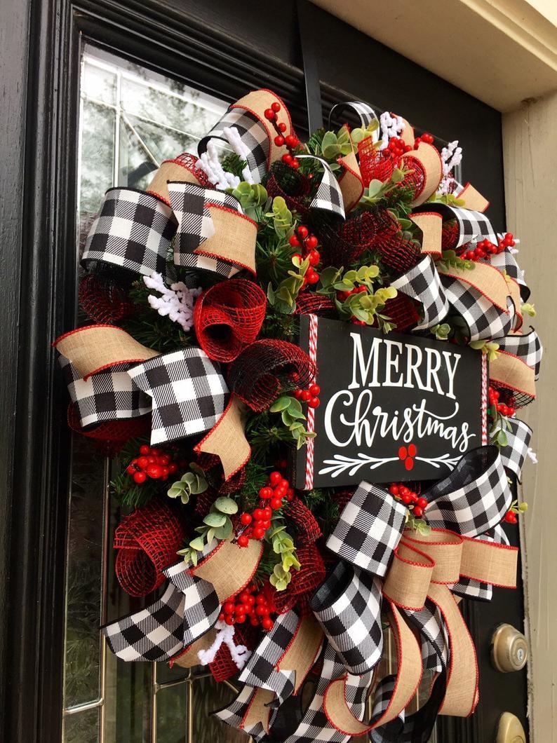 Christmas bow garland